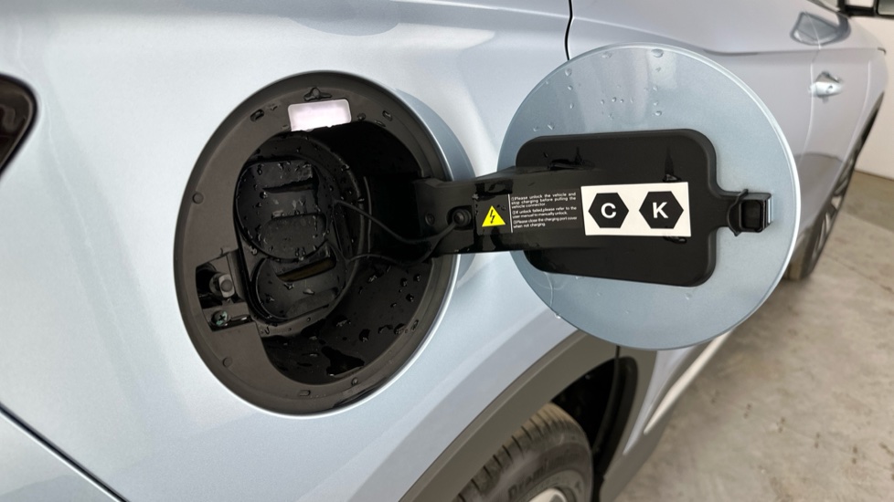 BYD Seal U 1.5 DM-i Boost 5dr Auto Estate - Image 20