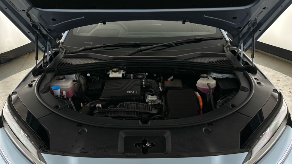 BYD Seal U 1.5 DM-i Boost 5dr Auto Estate - Image 21
