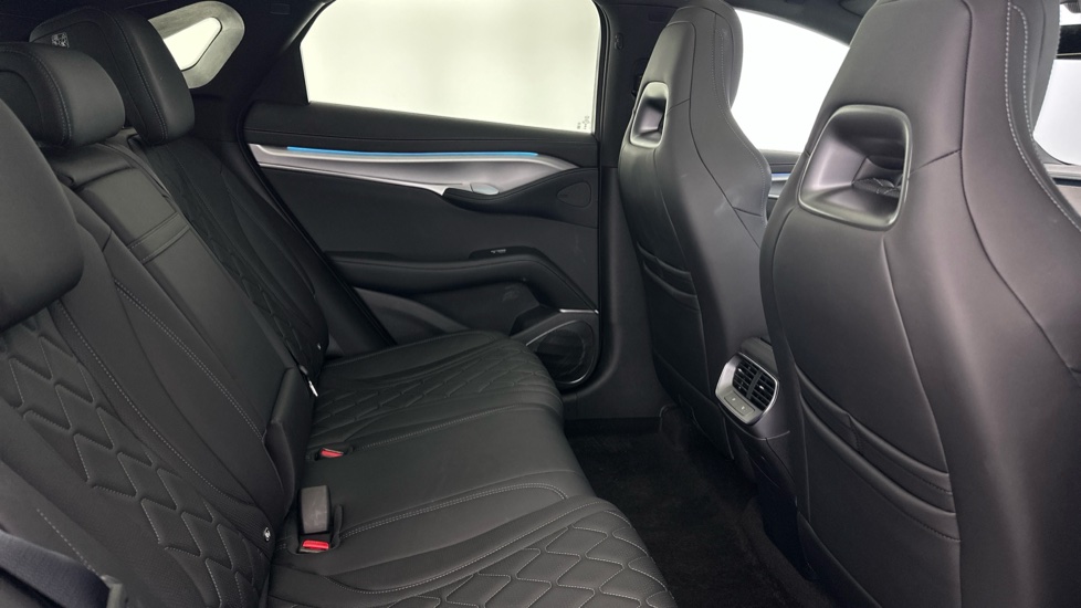BYD Sealion 7 230kW Comfort 83kWh 5dr Auto Electric Estate - Image 16