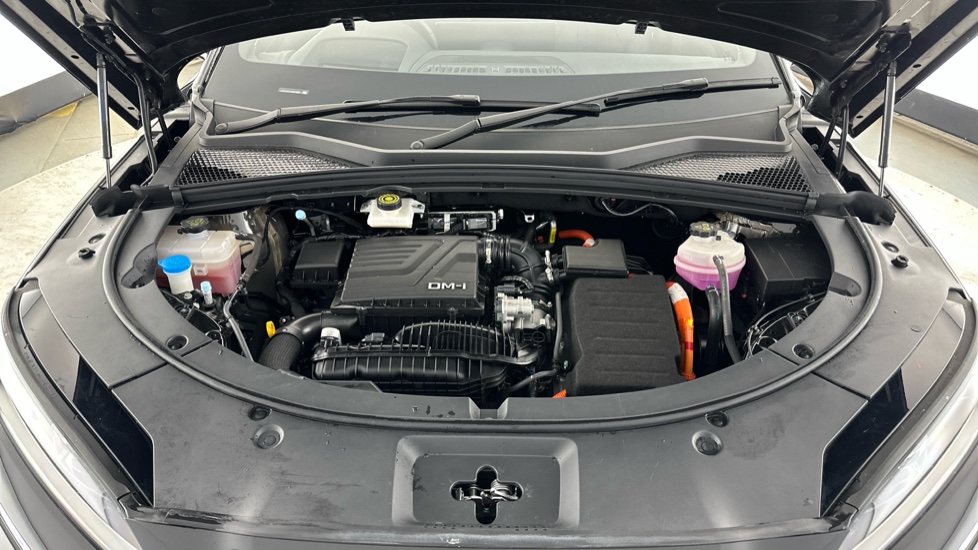 BYD Seal U 1.5 DM-i Comfort 5dr Auto Estate - Image 21