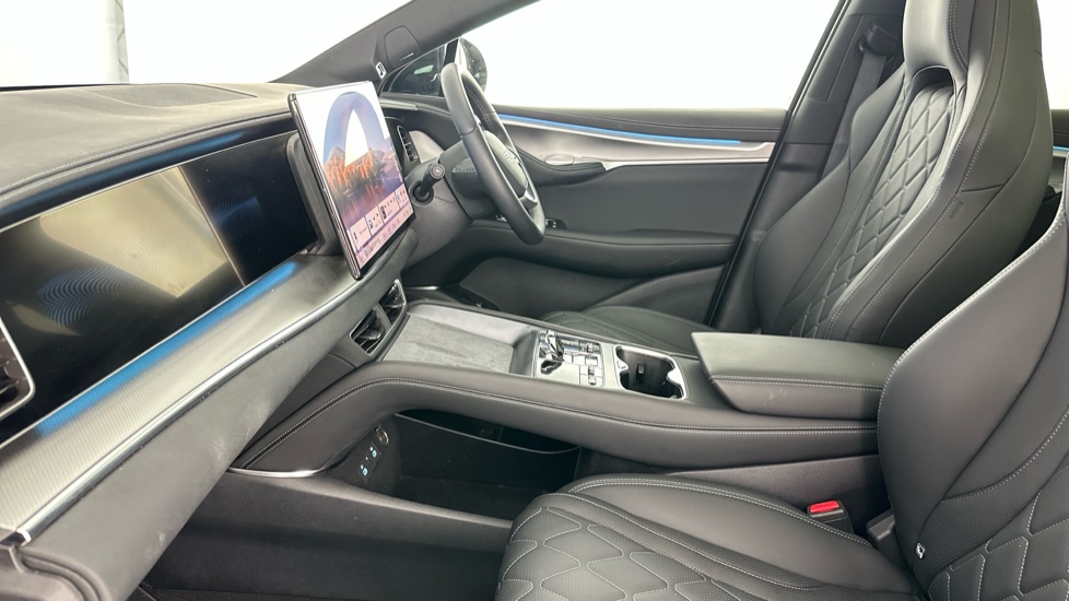 BYD Sealion 7 230kW Comfort 83kWh 5dr Auto Electric Estate - Image 10