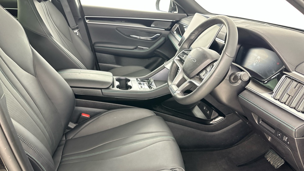 BYD Seal U 1.5 DM-i Comfort 5dr Auto Estate - Image 11