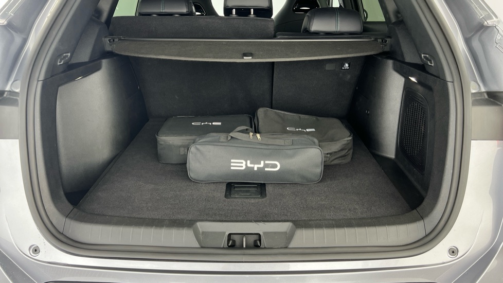 BYD Seal U 1.5 DM-i Boost 5dr Auto Estate - Image 14