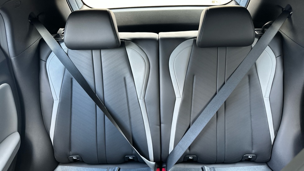 BYD Dolphin Surf 65kW Active 30kWh 5dr Auto Electric Hatchback - Image 15