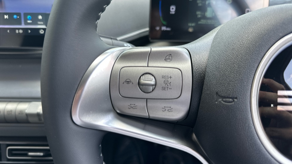 BYD Dolphin Surf 65kW Active 30kWh 5dr Auto Electric Hatchback - Image 21