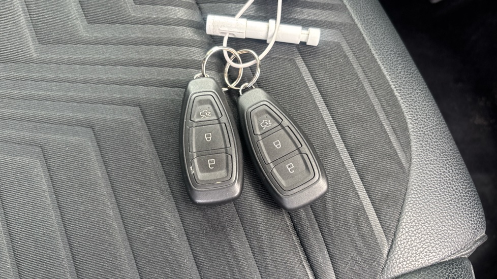 Ford Puma 1.0 EcoBoost Hybrid mHEV 155 ST-Line X 5dr Petrol Hatchback - Image 20