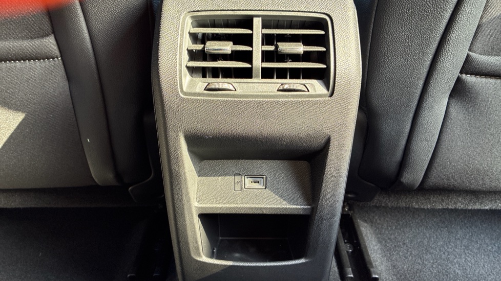 Vauxhall Astra 1.2 Turbo 130 GS 5dr Petrol Hatchback - Image 21
