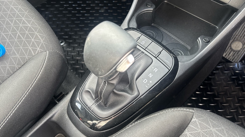 Kia Picanto 1.0 3 5dr Auto [4 seats] Petrol Hatchback - Image 13