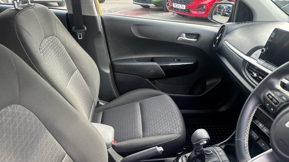 Kia Picanto 1.0 3 5dr Auto [4 seats] Petrol Hatchback - Image 14