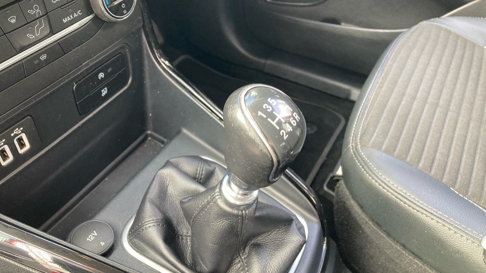 Ford EcoSport 1.0 EcoBoost 125 Titanium 5dr Petrol Hatchback - Image 13