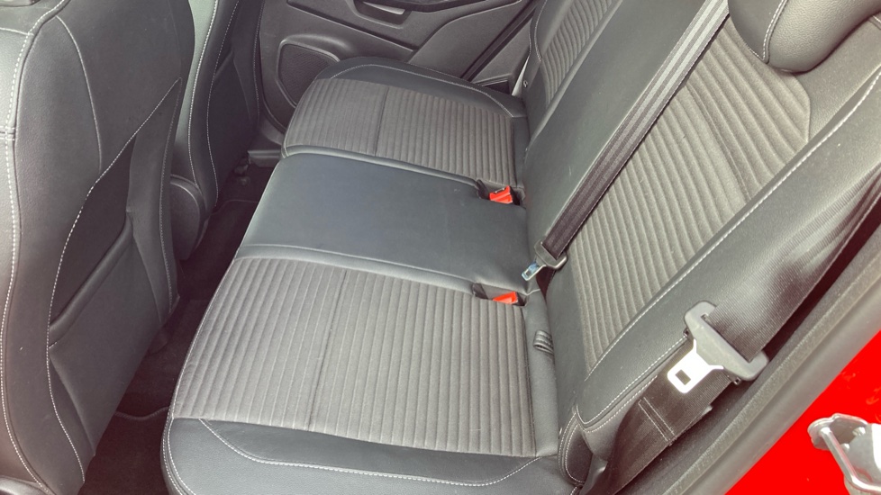 Ford EcoSport 1.0 EcoBoost 125 Titanium 5dr Petrol Hatchback - Image 16