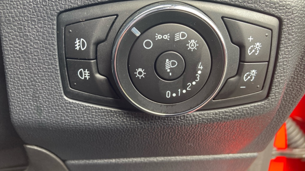 Ford EcoSport 1.0 EcoBoost 125 Titanium 5dr Petrol Hatchback - Image 31