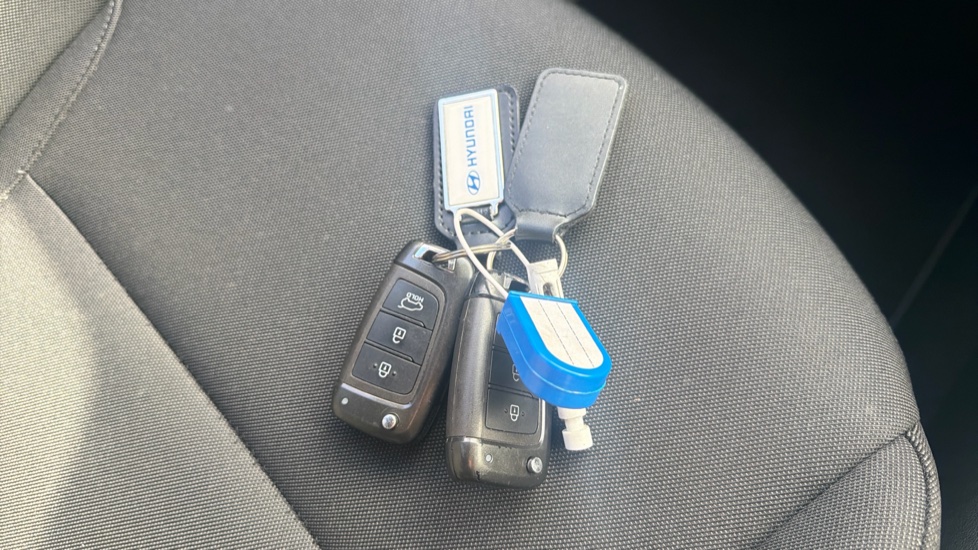 Hyundai TUCSON 1.6 TGDi SE Connect 5dr 2WD Petrol Estate - Image 20