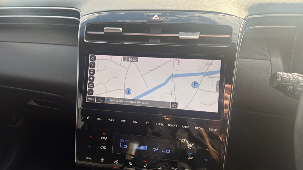 Hyundai TUCSON 1.6 TGDi SE Connect 5dr 2WD Petrol Estate - Image 34