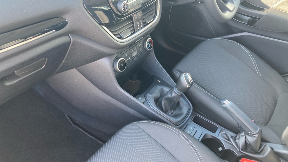 Ford Fiesta 1.1 Trend 5dr Petrol Hatchback - Image 13