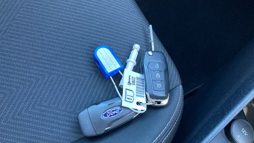 Ford Fiesta 1.1 Trend 5dr Petrol Hatchback - Image 20