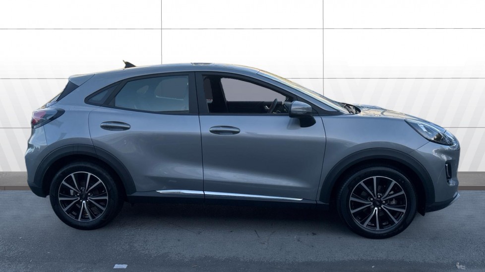 Ford Puma 1.0 EcoBoost Hybrid mHEV Titanium 5dr DCT Petrol Hatchback - Image 5