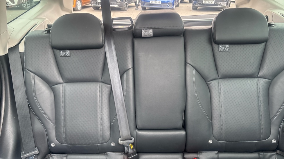 Subaru Forester 2.0i e-Boxer XE Premium 5dr Lineartronic Hybrid Estate - Image 15
