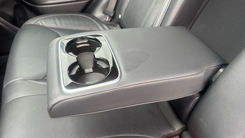 Subaru Forester 2.0i e-Boxer XE Premium 5dr Lineartronic Hybrid Estate - Image 21