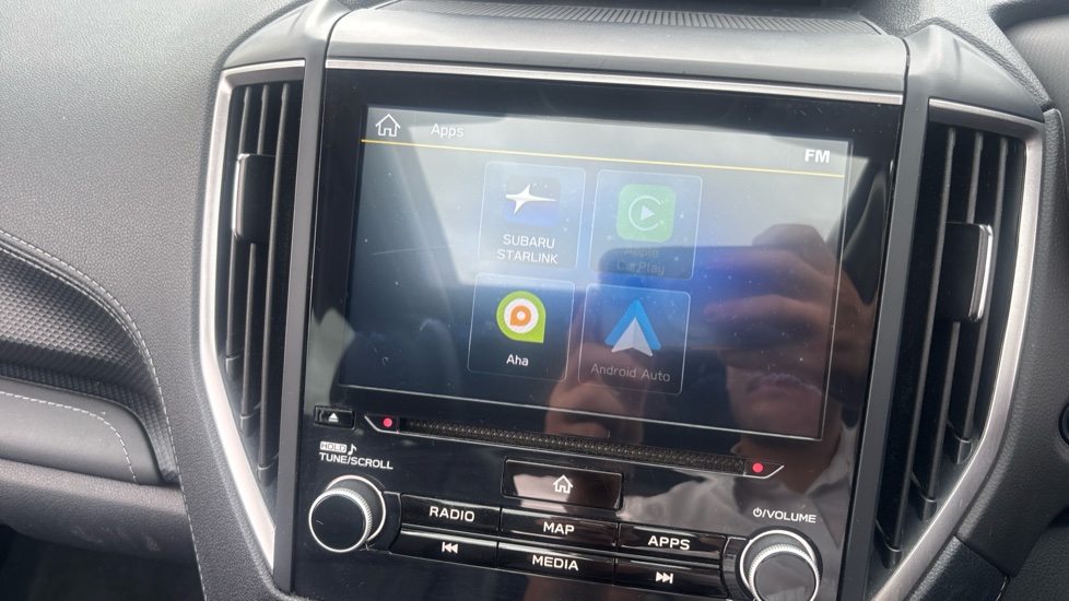 Subaru Forester 2.0i e-Boxer XE Premium 5dr Lineartronic Hybrid Estate - Image 35