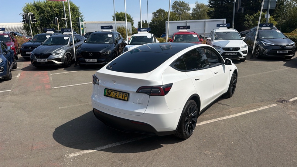 Tesla Model Y Long Range AWD 5dr Auto Electric Hatchback - Image 17
