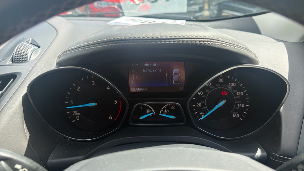 Ford Kuga Vignale 2.0 TDCi 180 5dr Diesel Estate - Image 18