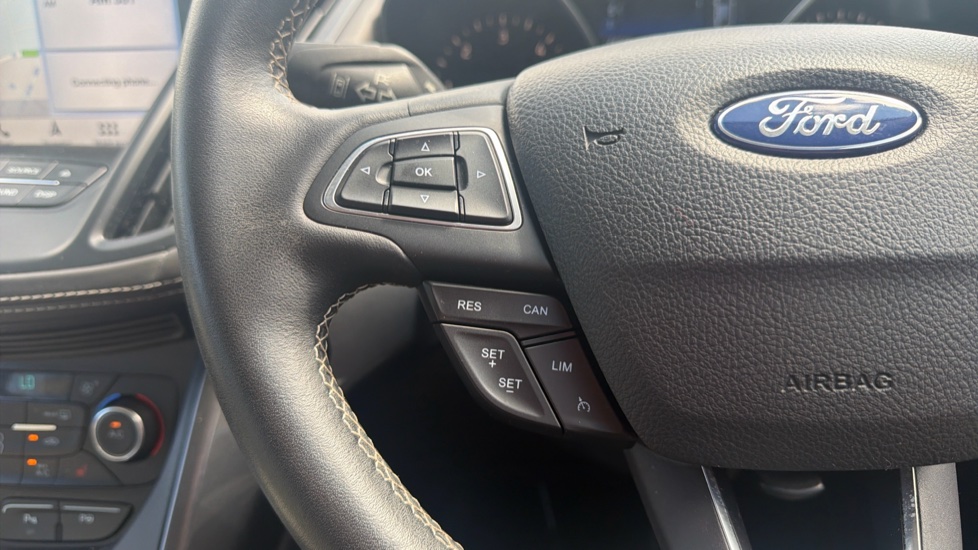 Ford Kuga Vignale 2.0 TDCi 180 5dr Diesel Estate - Image 37