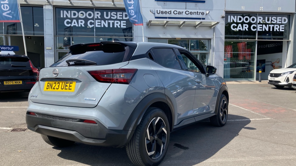 Nissan Juke 1.6 Hybrid N-Connecta 5dr Auto Hybrid Hatchback - Image 21