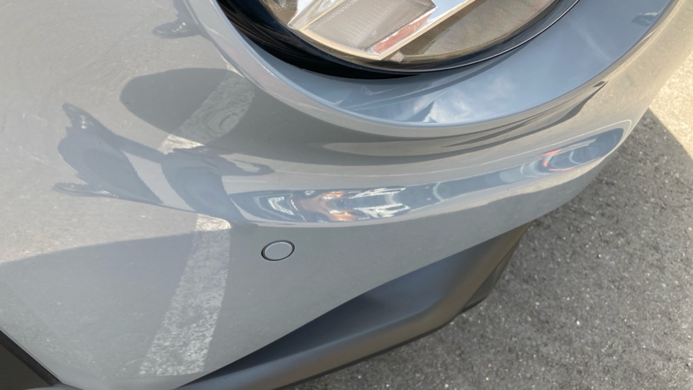 Nissan Juke 1.6 Hybrid N-Connecta 5dr Auto Hybrid Hatchback - Image 25