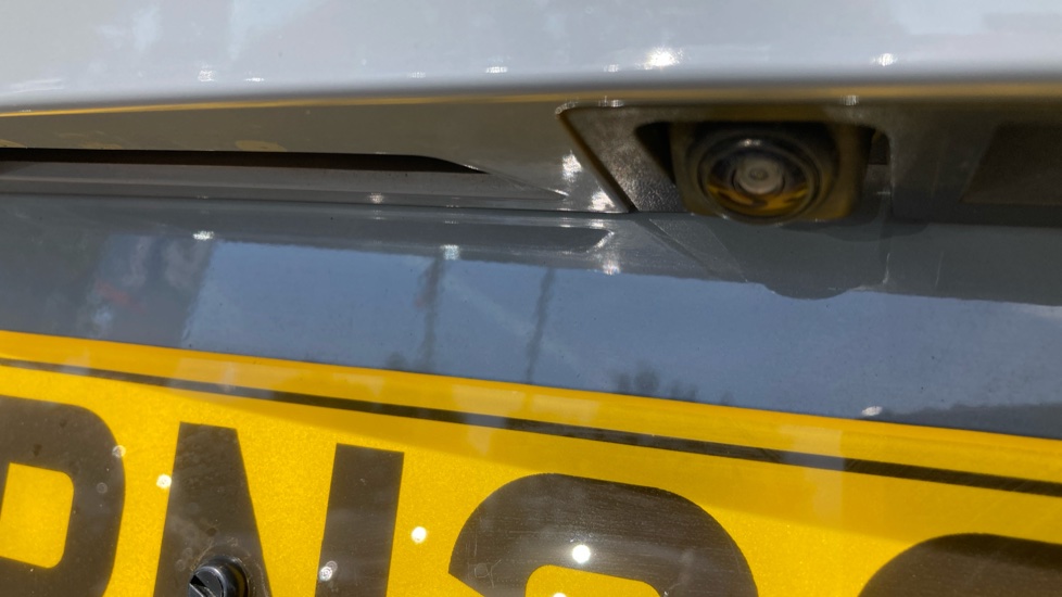 Nissan Juke 1.6 Hybrid N-Connecta 5dr Auto Hybrid Hatchback - Image 26