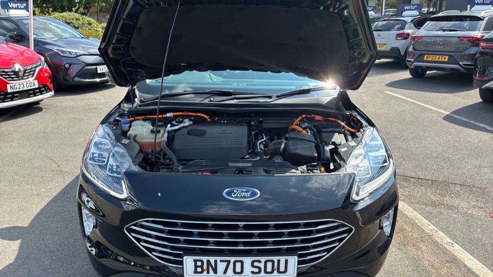 Ford Kuga 2.5 PHEV Titanium 5dr CVT Estate - Image 8