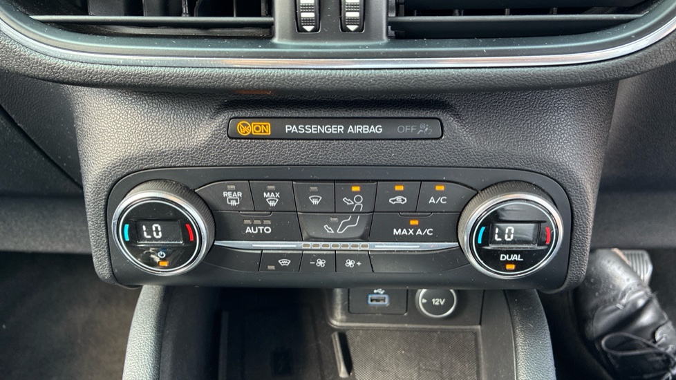 Ford Kuga 2.5 PHEV Titanium 5dr CVT Estate - Image 24