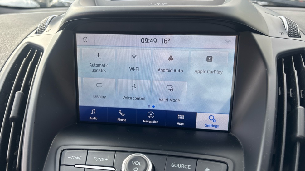 Ford Kuga 1.5 EcoBoost ST-Line 5dr 2WD Petrol Estate - Image 34