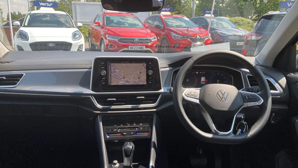 Volkswagen T-Roc 1.5 TSI Style 5dr DSG Petrol Hatchback - Image 10