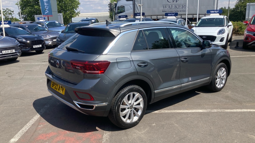 Volkswagen T-Roc 1.5 TSI Style 5dr DSG Petrol Hatchback - Image 23