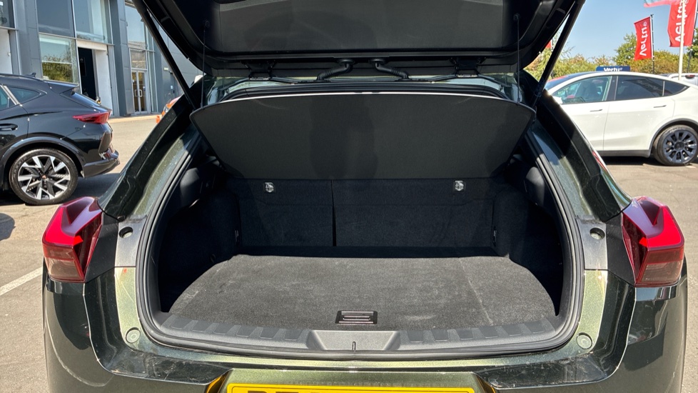 Lexus UX 250h 2.0 F-Sport Design 5dr CVT Hybrid Hatchback - Image 4