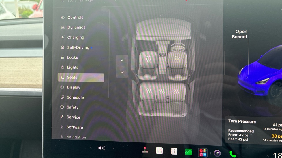 Tesla Model Y Long Range AWD 5dr Auto Electric Hatchback - Image 28