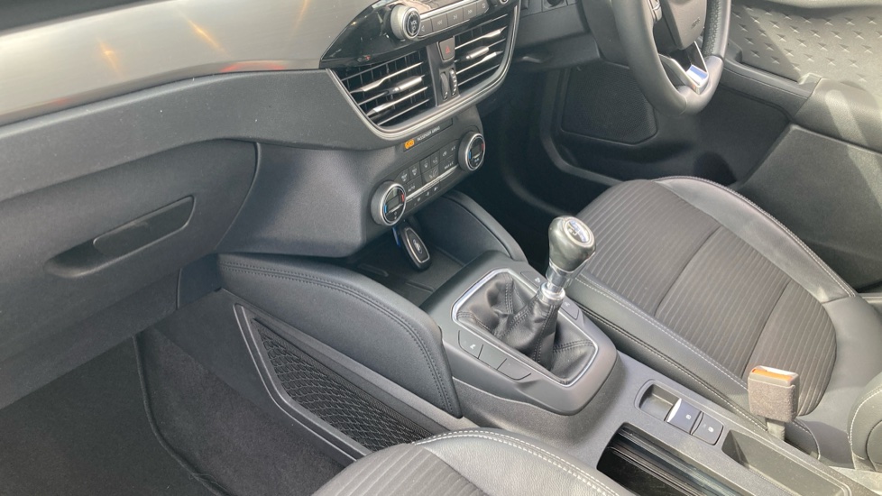 Ford Kuga 1.5 EcoBlue Titanium Edition 5dr Diesel Estate - Image 13