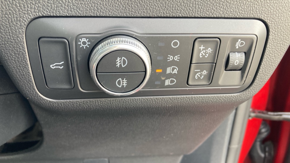 Ford Kuga 1.5 EcoBlue Titanium Edition 5dr Diesel Estate - Image 24