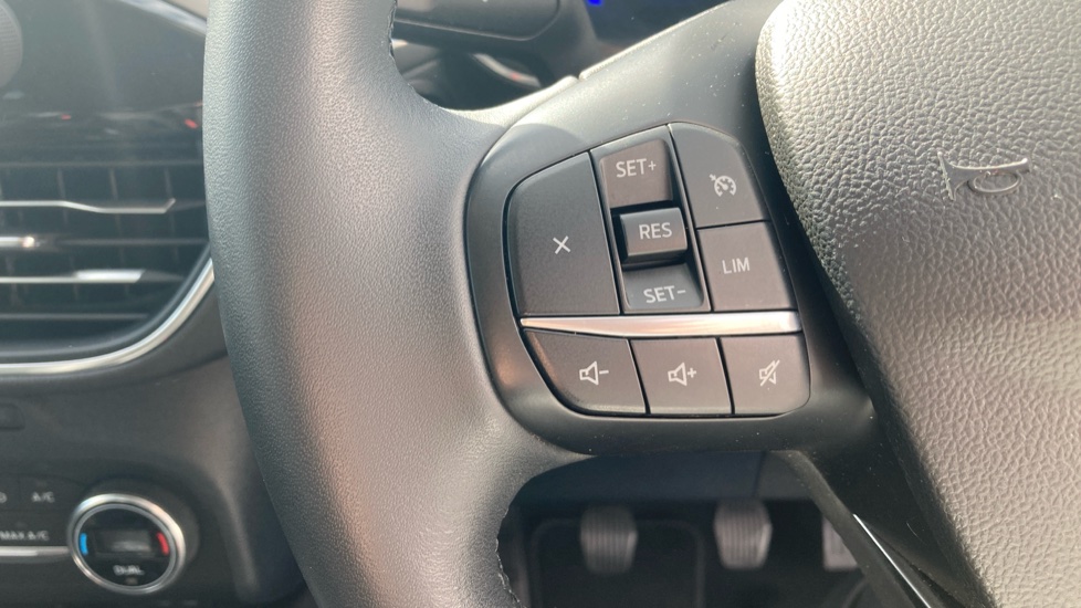 Ford Kuga 1.5 EcoBlue Titanium Edition 5dr Diesel Estate - Image 26
