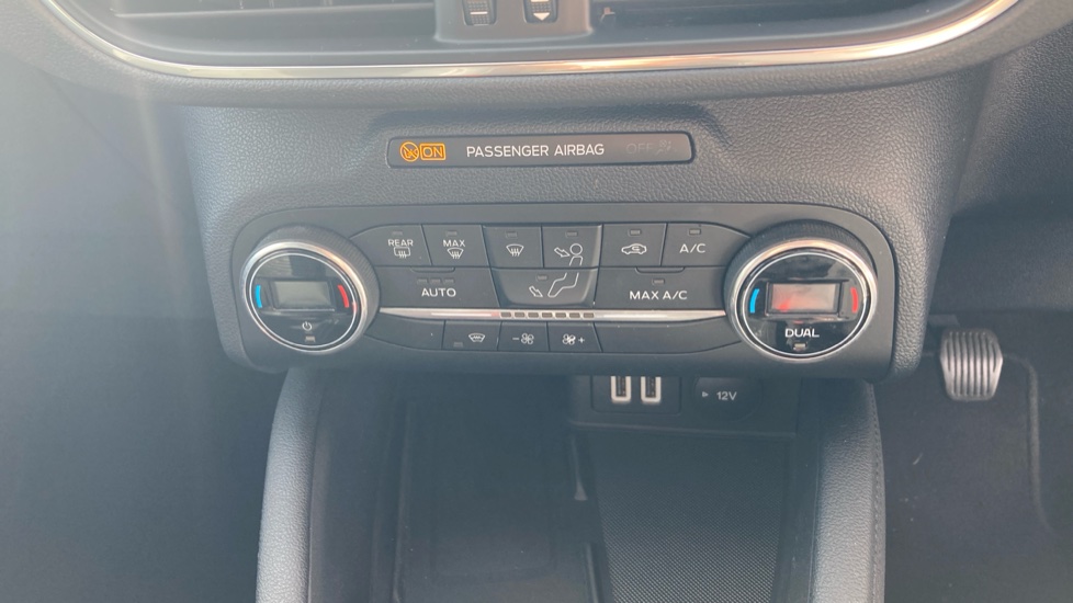 Ford Kuga 1.5 EcoBlue Titanium Edition 5dr Diesel Estate - Image 27