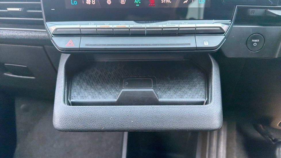 Renault Megane E-Tech EV60 160kW Techno 60kWh Optimum Charge 5dr Auto Electric Hatchback - Image 30