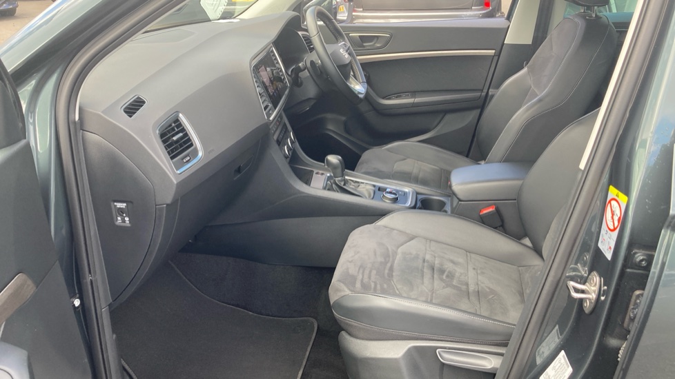 SEAT Ateca 1.5 TSI EVO Xperience 5dr DSG Petrol Estate - Image 8