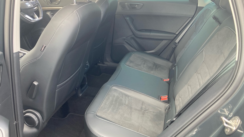 SEAT Ateca 1.5 TSI EVO Xperience 5dr DSG Petrol Estate - Image 16