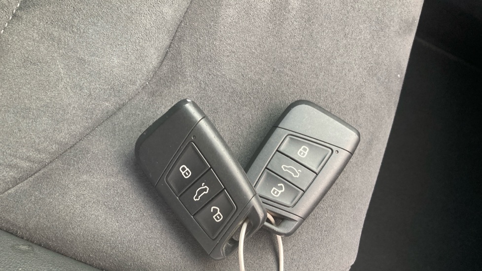 SEAT Ateca 1.5 TSI EVO Xperience 5dr DSG Petrol Estate - Image 20