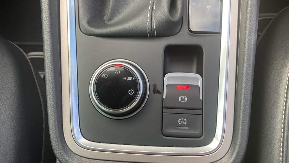 SEAT Ateca 1.5 TSI EVO Xperience 5dr DSG Petrol Estate - Image 31