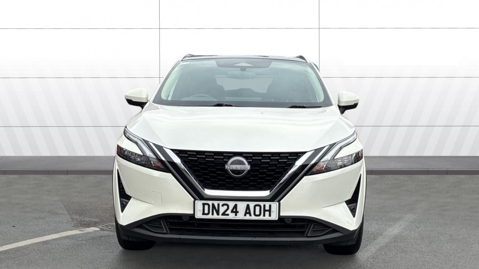 Nissan Qashqai 1.3 DiG-T MH N-Connecta 5dr Petrol Hatchback - Image 3