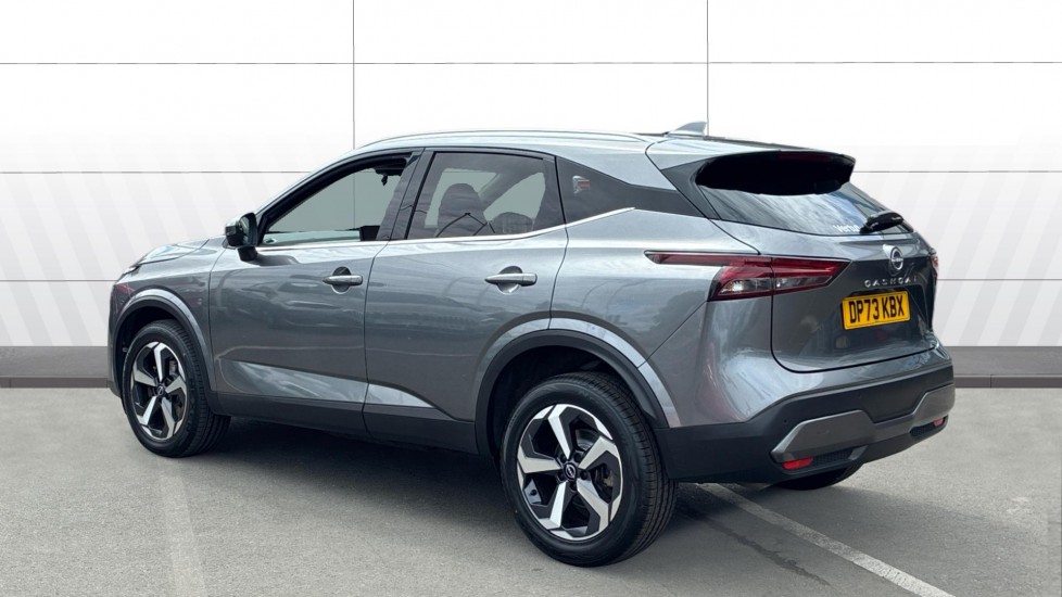 Nissan Qashqai 1.3 DiG-T MH 158 N-Connecta 5dr Xtronic Petrol Hatchback - Image 2
