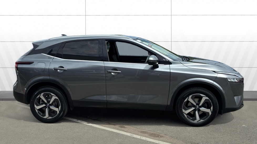 Nissan Qashqai 1.3 DiG-T MH 158 N-Connecta 5dr Xtronic Petrol Hatchback - Image 5