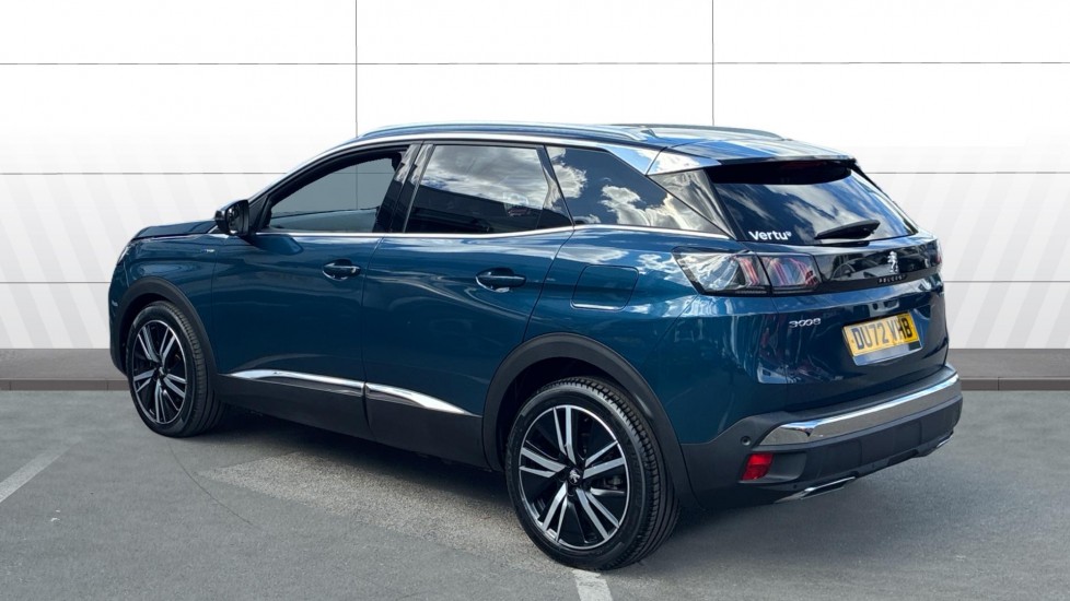 Peugeot 3008 1.6 Hybrid 225 GT Premium 5dr e-EAT8 Estate - Image 2